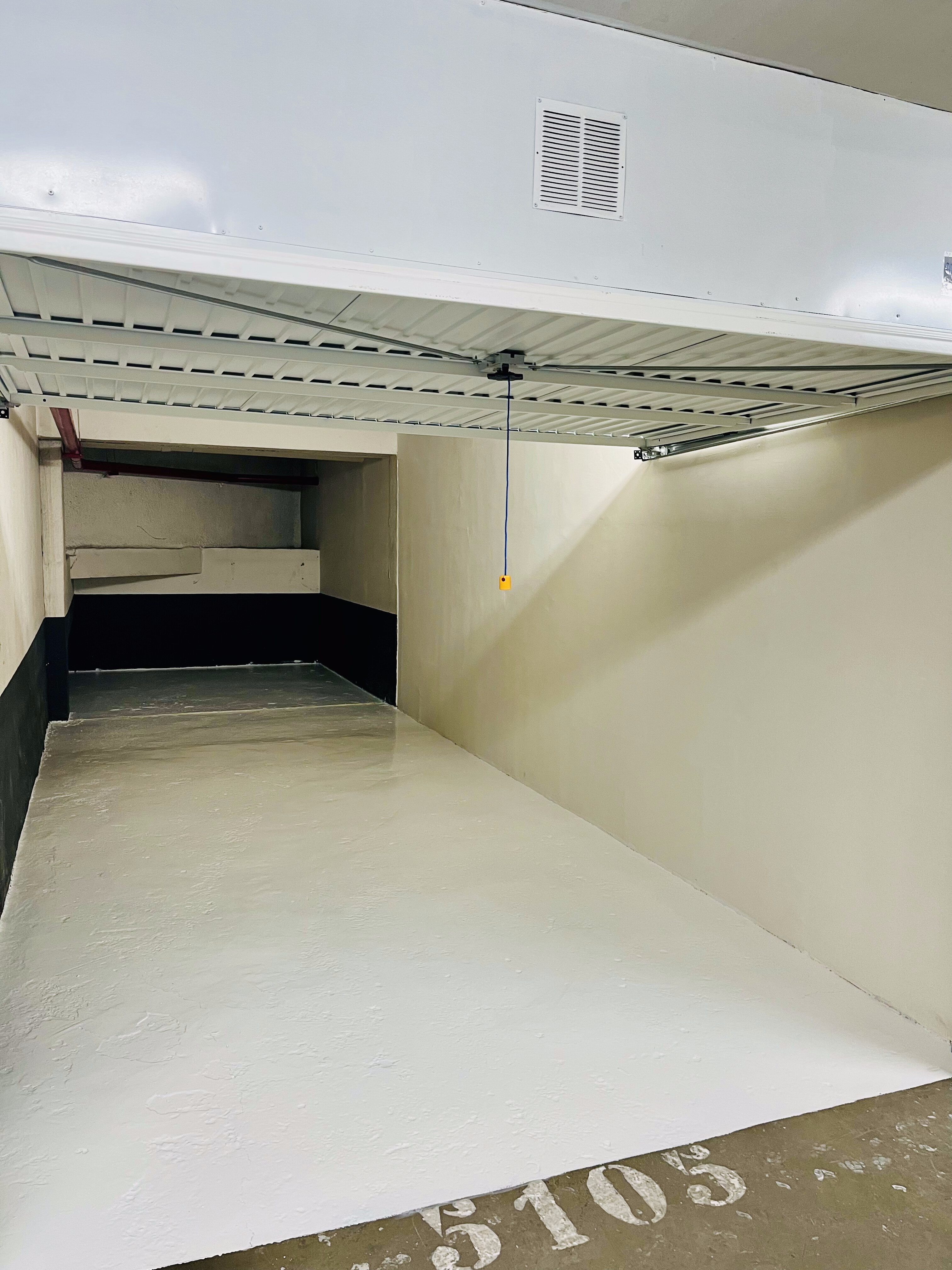 Parking transformé en box
